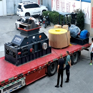 2PG1500x800大型对辊麻豆AV无码 破碎石英石