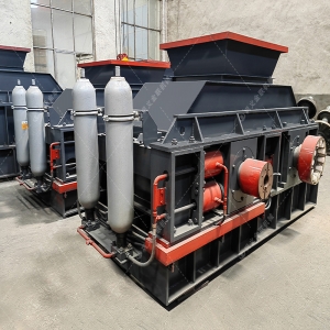 1208大型半自动液压对辊麻豆AV无码发货 破碎鹅卵石