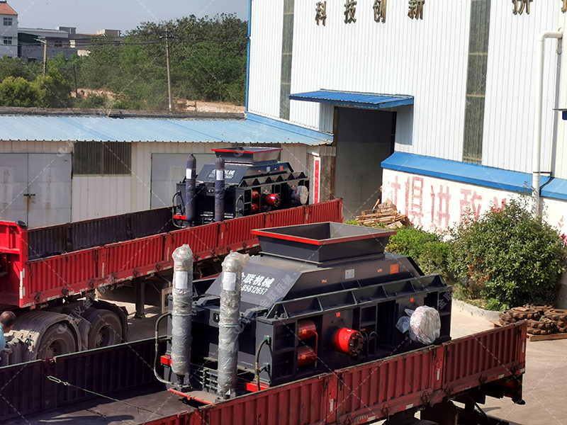 新型数控对辊制砂机工作原理是什么？河南地区哪家好？