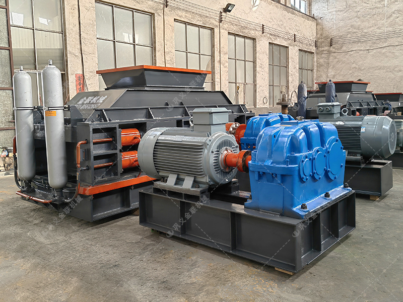 2PG1000x700中型液压对辊麻豆AV无码发货 发往新疆