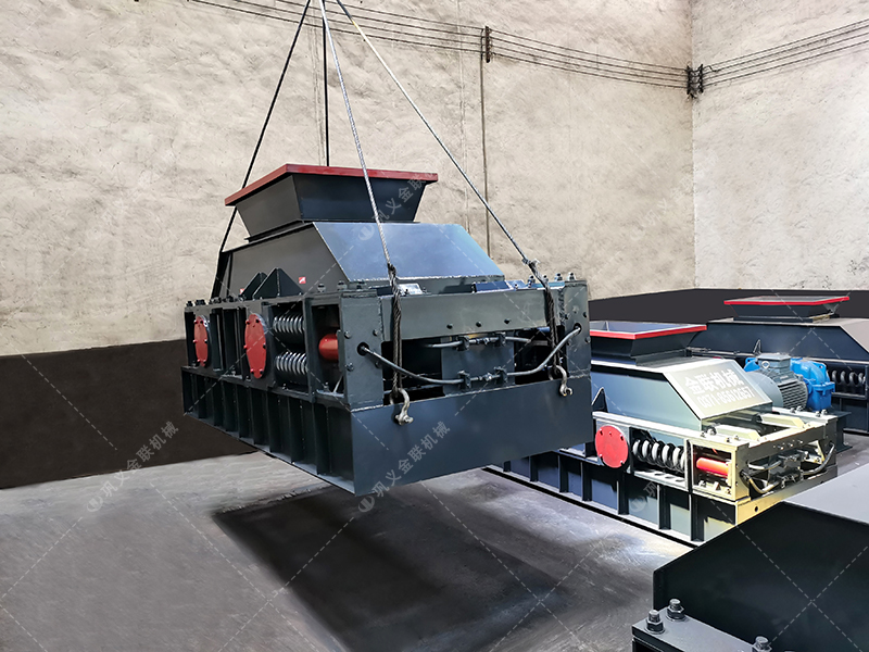 1000x700中型半自动液压对辊麻豆AV无码发货图片