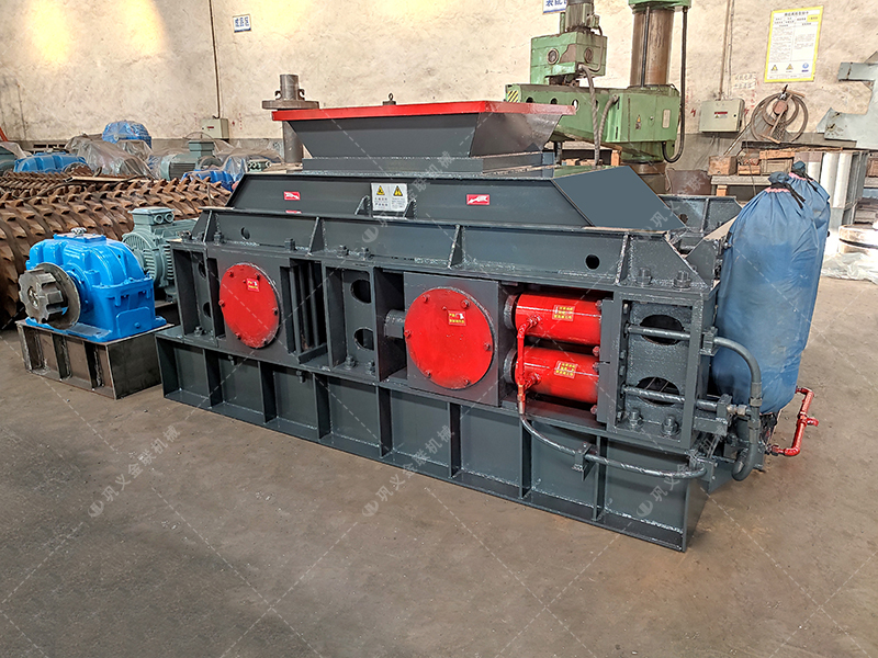 二次购买大型液压对辊麻豆AV无码发货 发往广东