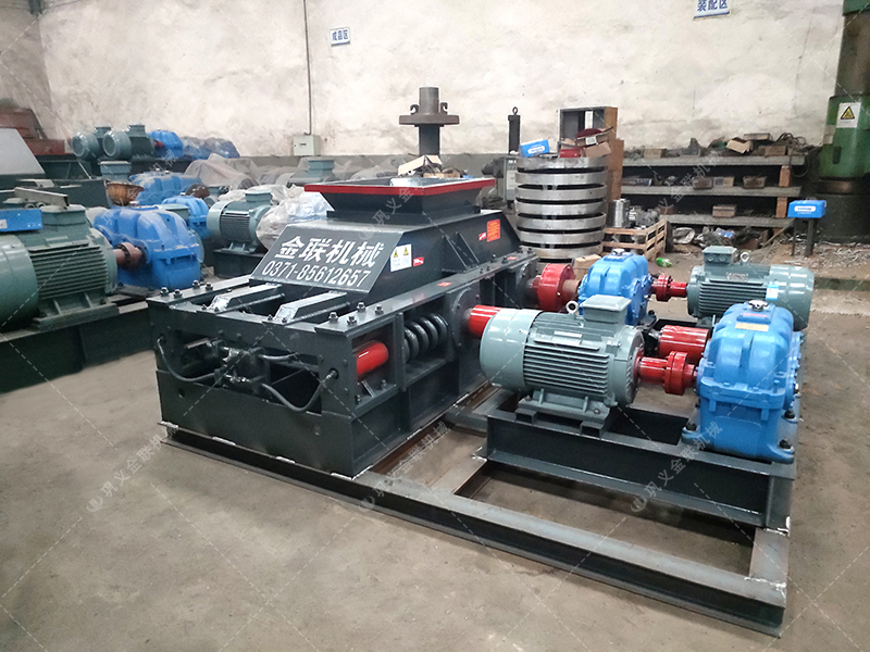 中小型直连式对辊麻豆AV无码发货两台 发往河南