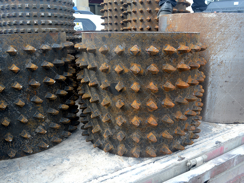 双齿辊麻豆AV无码的齿辊设计有何特别之处，为何能提升破碎效率？